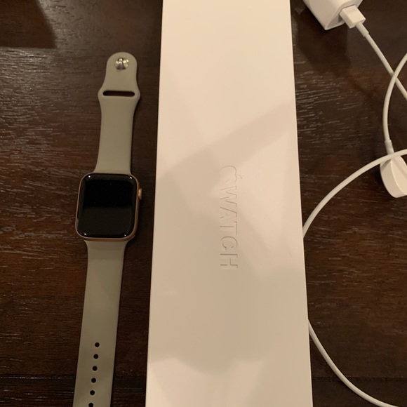 Apple Watch Series 4